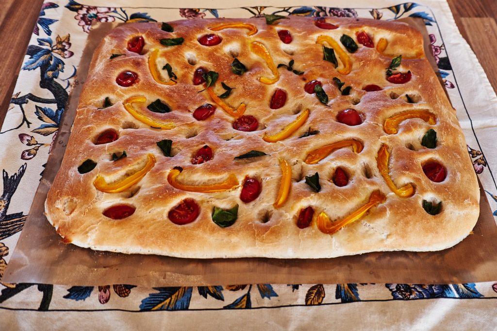 Tomaten Basilikum Focaccia